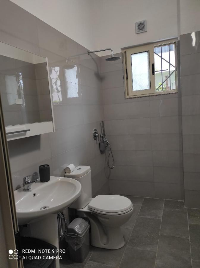 Edlira Apartments Durrës 外观 照片