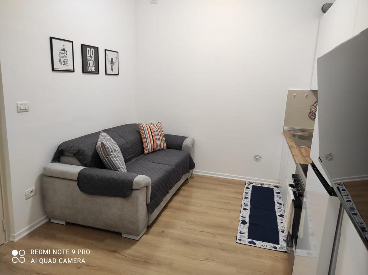 Edlira Apartments Durrës 外观 照片